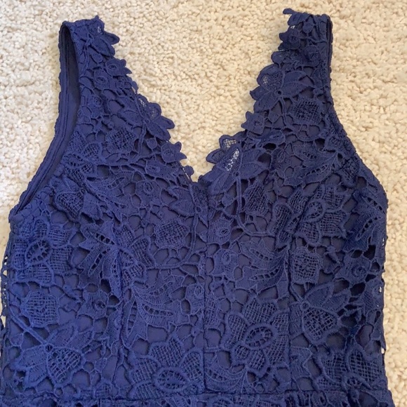 NWT Astr V-Neck Lace Fit & Flare navy blue Dress - Picture 6 of 9